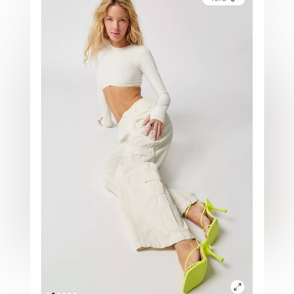 BDG Y2K Low-Rise Cargo Pant - Picture 2 of 12